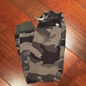 Abercrombie Kids Camouflage Joggers